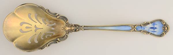 Chantilly (Sterling, 1895, Lion-Anchor-G, No Mono) Enamel Gold Vermeil Serving Ice Spoon