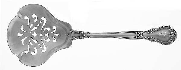 Chantilly (Sterling, 1895, Lion-Anchor-G, No Mono) Pierced Pea Spoon/Nut Spoon