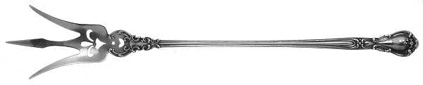 Chantilly (Sterling, 1895, Lion-Anchor-G, No Mono) Large Lettuce Serving Fork