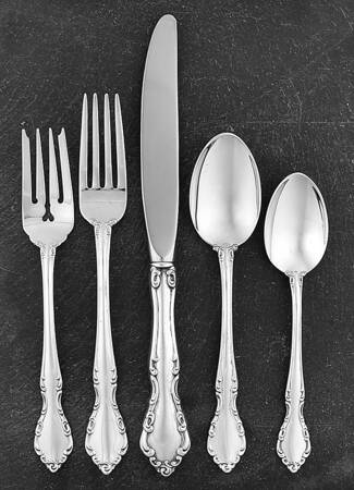 Chelsea Manor (Sterling, 1966) 40 Piece Estate Set