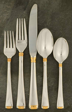 Column Gold (Stainless, Gold Accent) 5 Piece Place Setting