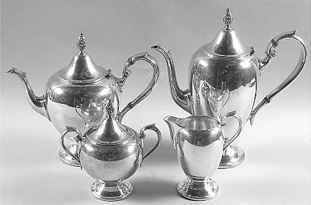 Colonial (Silverplate, Hollowware) (4 Piece) Silverplate Tea Set