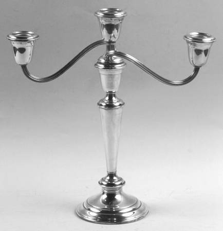 Colonial (Silverplate, Hollowware) Medium 3-Light Candelabra