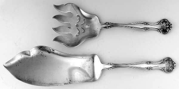 Cromwell (Sterling, 1900, No Monos) 2 Piece Large Solid Fish Serving Set