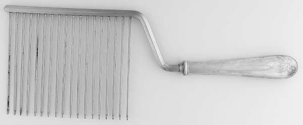 Dolly Madison (Sterling, 1929) Cake Breaker with Silverplate Prongs