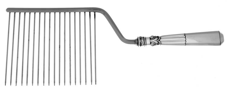 Epic (Sterling, 1941) Cake Breaker with Silverplate Prongs