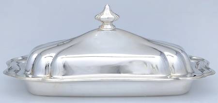 Fluted (Plated, Hollowware, Heritage) 1/4 Lb Butter W/Liner