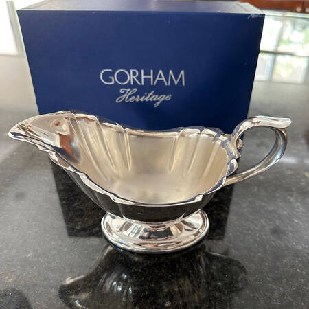 Fluted (Plated, Hollowware, Heritage) Plated Gravy Boat No Underplate