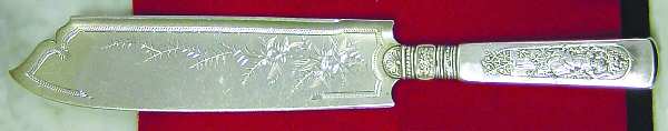 Fontainebleau (Sterling, 1880, No Monograms) Large Solid Ice Cream Slicer