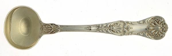 King George (Sterling, 1894, No Monograms) Master Salt Spoon