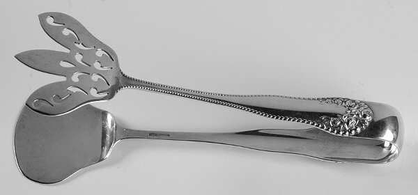 Lancaster (Sterling, 1897, No Monograms) Large Solid Sandwich Tongs