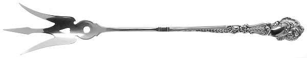 Marie Antoinette (Sterling, 1890) Large Lettuce Serving Fork
