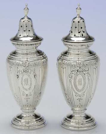 Maintenon (Sterling, Hollowware) Salt & Pepper Set