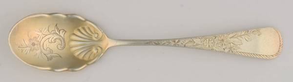 Marguerite-Engraved (Sterling, 1885) Ice Cream Spoon Bright Cut