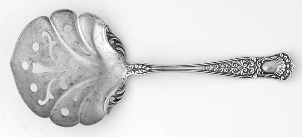 Maryland (Sterling, 1896) Solid Bon Bon Spoon with Pierced Bowl