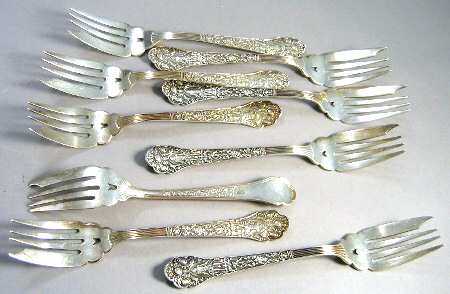 Medici-Old (Sterling, 1880, No Monograms) Pastry Fork