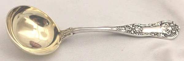 New Queens (Sterling, 1895) Round Bowl Soup Spoon (Bouillon)
