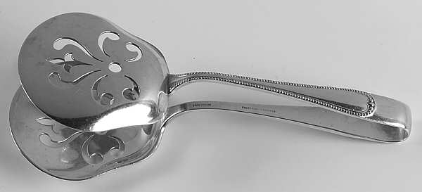 Newcastle (Sterling, 1895) Solid Piece Aspragus Tongs