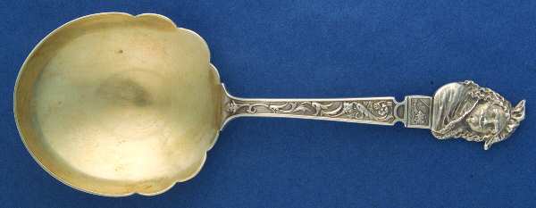 Old Masters (Sterling, 1885) Small Solid Berry/Casserole Spoon