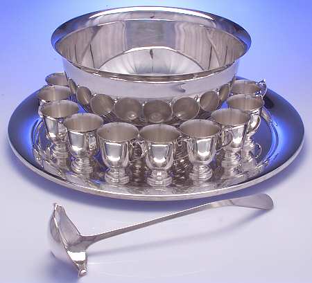 Paul Revere (Silverplate, Hollowware) Punch Set (Bowl,  12 Cups, Tray and Ladle)