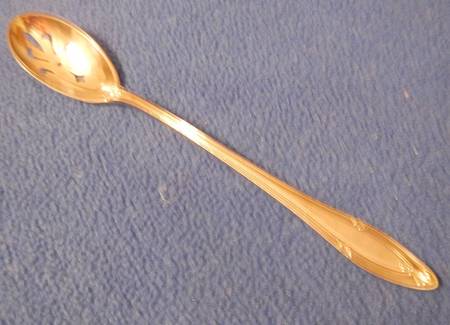 Providence (Silverplate, 1920) Pierced Bowl Short Handle Olive Spoon