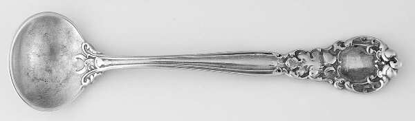 Royal Oak (Sterling, 1902, No Monograms) Master Salt Spoon