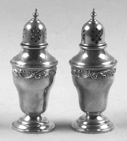 Rose Scroll (Sterling, Hollowware) Salt and Pepper Set