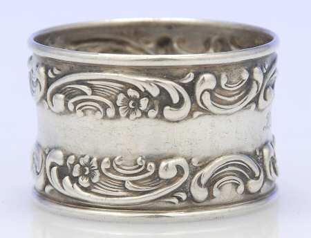 Rose Scroll (Sterling, Hollowware) Napkin Ring