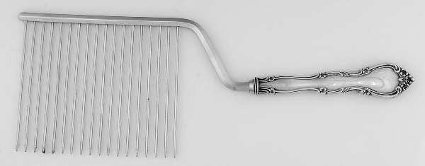 Rose Tiara (Sterling, 1963) Cake Breaker with Silverplate Prongs