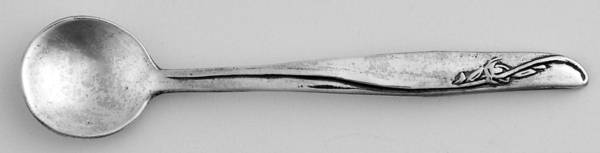 Sea Rose (Sterling, 1958, No Monograms) Individual Salt Spoon