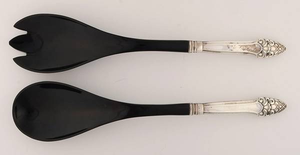 Sovereign-Old (Sterling, 1941, Old)  Plastic Bowl 2-Piece Salad Set