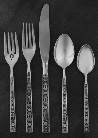 Spanish Tracery (Sterling, 1970) 40 Piece Estate Set