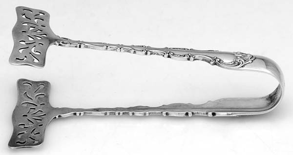 Strasbourg (Sterling, Lion-Anchor-G, 1897) Small Solid Sandwich Tongs