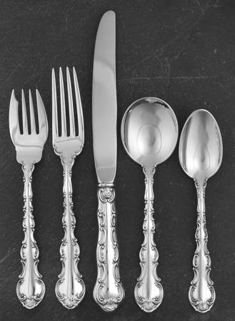 Strasbourg (Sterling, Lion-Anchor-G, 1897) 5 Piece Place Size Setting
