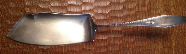 Swansea (Sterling, 1919) Large Solid Fish Serving Knife