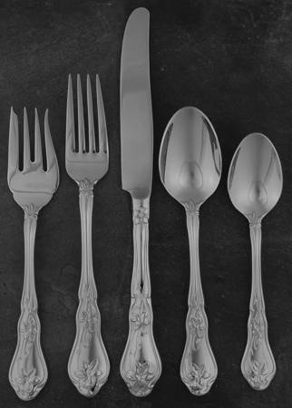 Sweet Violet (Stainless) 5 Piece Place Setting
