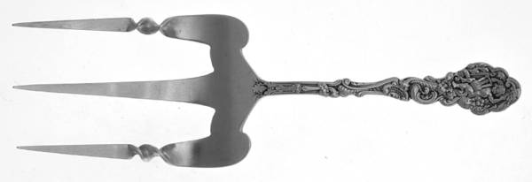 Versailles (Sterling, 1888, No Monograms) Solid Toast Serving Fork
