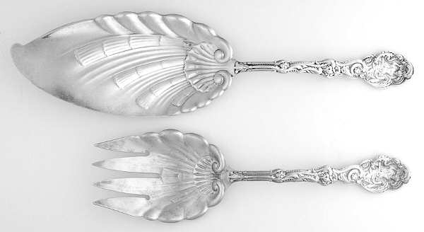 Versailles (Sterling, 1888, No Monograms) 2 Piece Large Solid Fish Serving Set