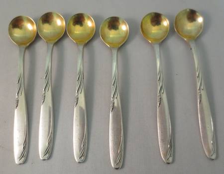 Willow (Sterling, 1954) Individual Salt Spoon