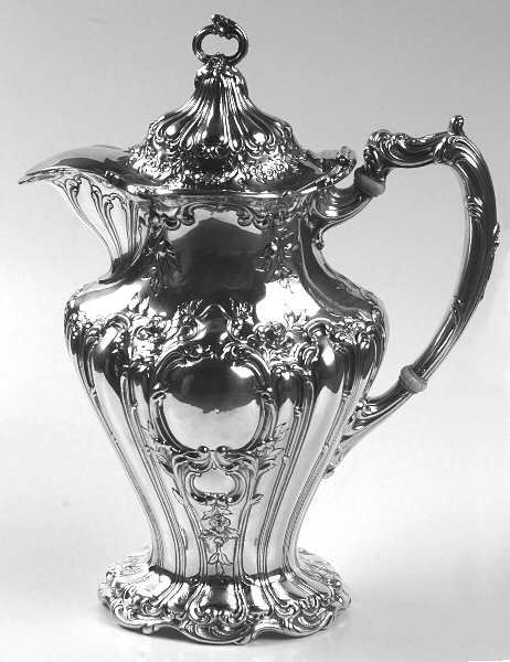 Chantilly-Grand (Sterling Hollowware) Chocolate Pot