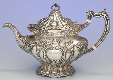 Chantilly-Grand (Sterling Hollowware) Tea Pot