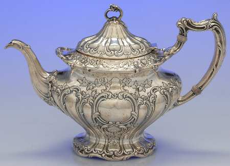 Chantilly-Grand (Sterling Hollowware) Tea Pot
