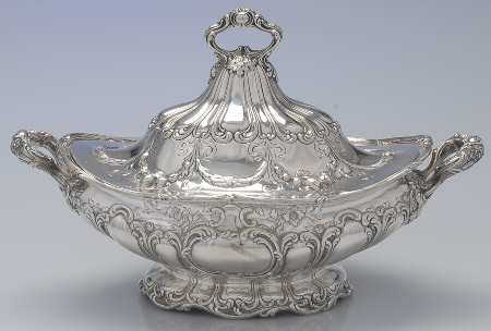 Chantilly-Grand (Sterling Hollowware) Tureen & Lid