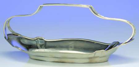 Plymouth-Large (Sterling, Hollowware) Sterling Bread Tray with Handle