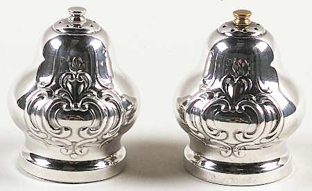 Chantilly (Silverplate, Hollowware, Older) Plated Individual Salt and Pepper