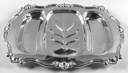 Strasbourg Court (Silverplate, Hollowware) Medium Plated 3-Part Platter