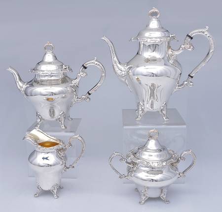 Strasbourg Court (Silverplate, Hollowware) (4 Piece) Silverplate Tea Set
