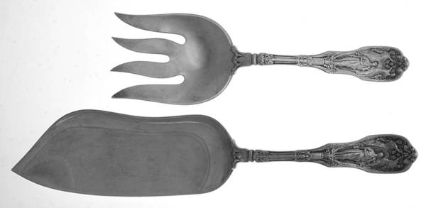 Mythologique (Strl, 1894, Old, BeadBorder, FaceBowl) 2 Piece Large Solid Fish Serving Set