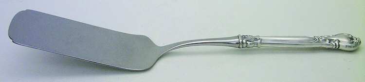 Chantilly (Sterling, 1895, Lion-Anchr-G, Monograms) Lasagna Server with Stainless Blade HC