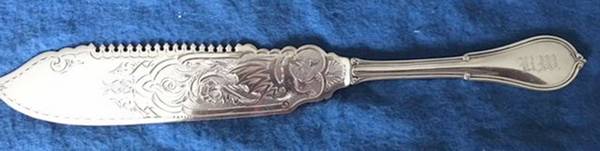 Cottage (Sterling, 1861, No Monograms) Solid Bright Cut Cake Saw